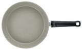 Pfanne Ceratal Comfort aus der Vogelperspektive mit grauer Antihaftbeschichtung und schwarzem Griff