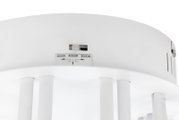 Close-up van een witte led-plafondlamp met instelbare kleurtemperatuur van 3000 K tot 6000 K, gezien vanaf de zijkant.