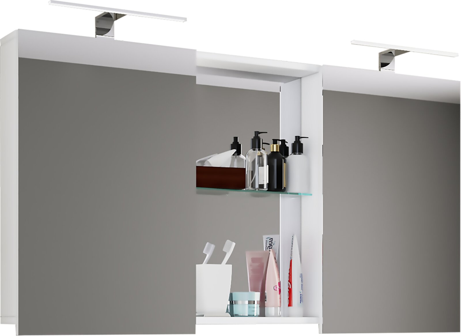 Weißer Badezimmerspiegelschrank mit zwei Spiegeltüren, Glasablage und integrierten LED-Aufbauleuchten, frontal aus leicht erhöhter Perspektive