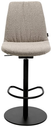 Moderne barkruk met gestoffeerde zitting en rugleuning in beige, zwart metalen frame en voetsteun, vooraanzicht