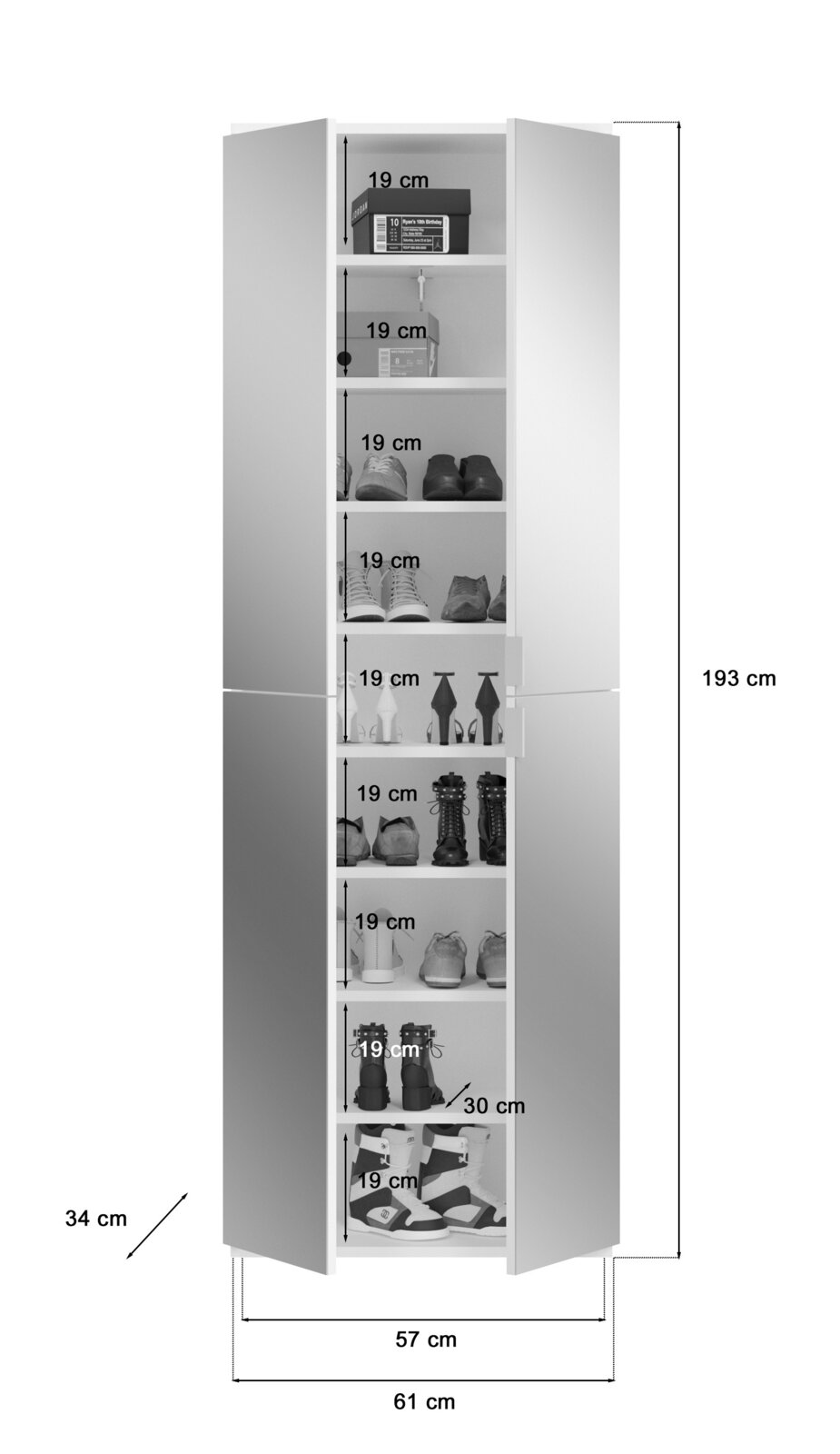 Schmaler, hoher Garderobenschrank mit mehreren Fächern, gefüllt mit Schuhen und Boxen, aus der Frontansicht. Maße: 193 cm hoch, 61 cm breit, 34 cm tief.