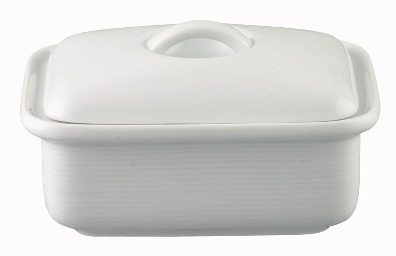 Weiße Butterdose aus Porzellan mit Deckel, seitliche Perspektive