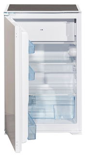 Offener Kühlschrank mit Gefrierfach, Ansicht von vorne