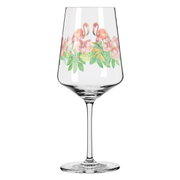 Weinglas mit Flamingo- und Blumenmotiv, seitliche Perspektive