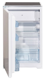 Offener Kühlschrank mit Gefrierfach, Ansicht von vorne links