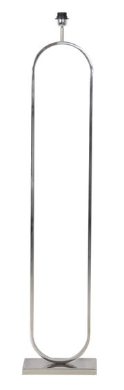 Moderne staande lamp van metaal in ovale vorm, van voren gefotografeerd.