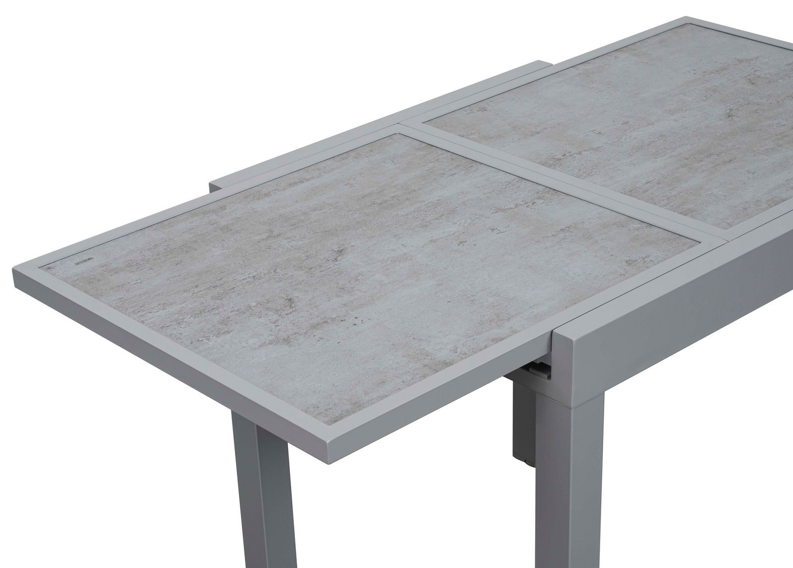 Moderner Gartentisch mit grauer Steinoptik-Oberfläche, seitliche Perspektive