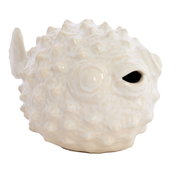 Keramik-Ornament in Form eines Kugelfisches, seitliche Perspektive