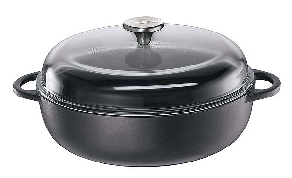 Schwarze Bauernpfanne mit Glasdeckel, seitliche Perspektive