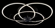 Moderner Deckenventilator mit LED-Leuchtringen, von unten betrachtet