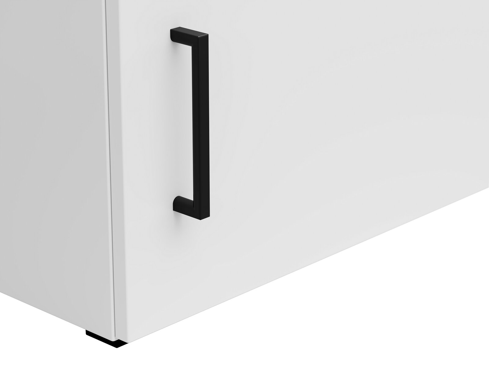 Nahaufnahme eines weißen Aufsatzschranks mit schwarzem Griff, seitliche Perspektive