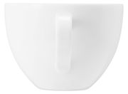 Weiße Milchkaffeetasse Beat 0,35l, seitliche Ansicht mit Henkel