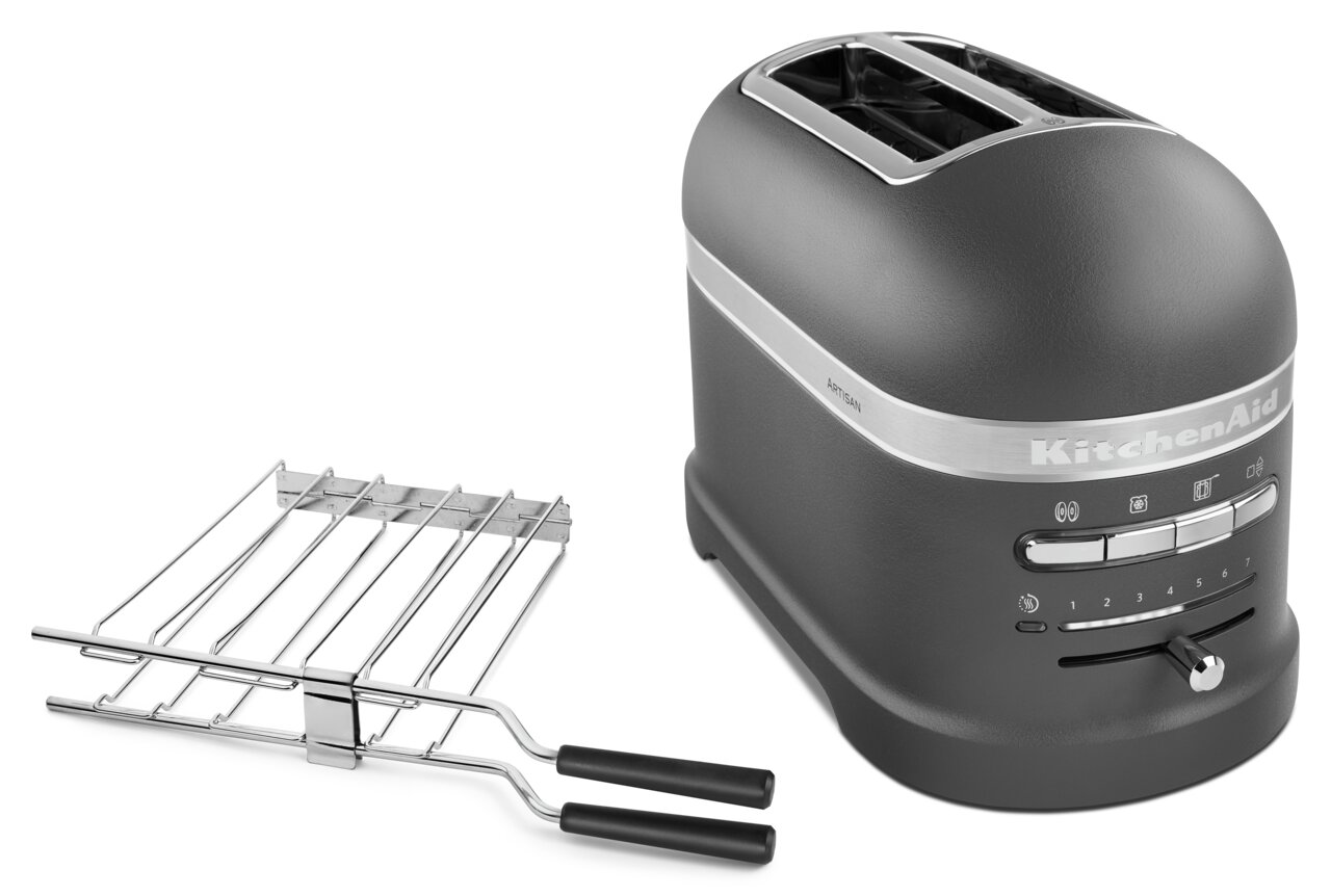 Schwarzer KitchenAid 2-Scheiben-Toaster der ARTISAN-Serie mit seitlicher Ansicht und abnehmbarem Brötchenaufsatz.