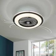 Deckenventilator Wind Smart von unten betrachtet, mit modernem Design und integrierter Beleuchtung.