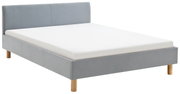 Grijs gestoffeerd bed met houten poten, zijaanzicht
