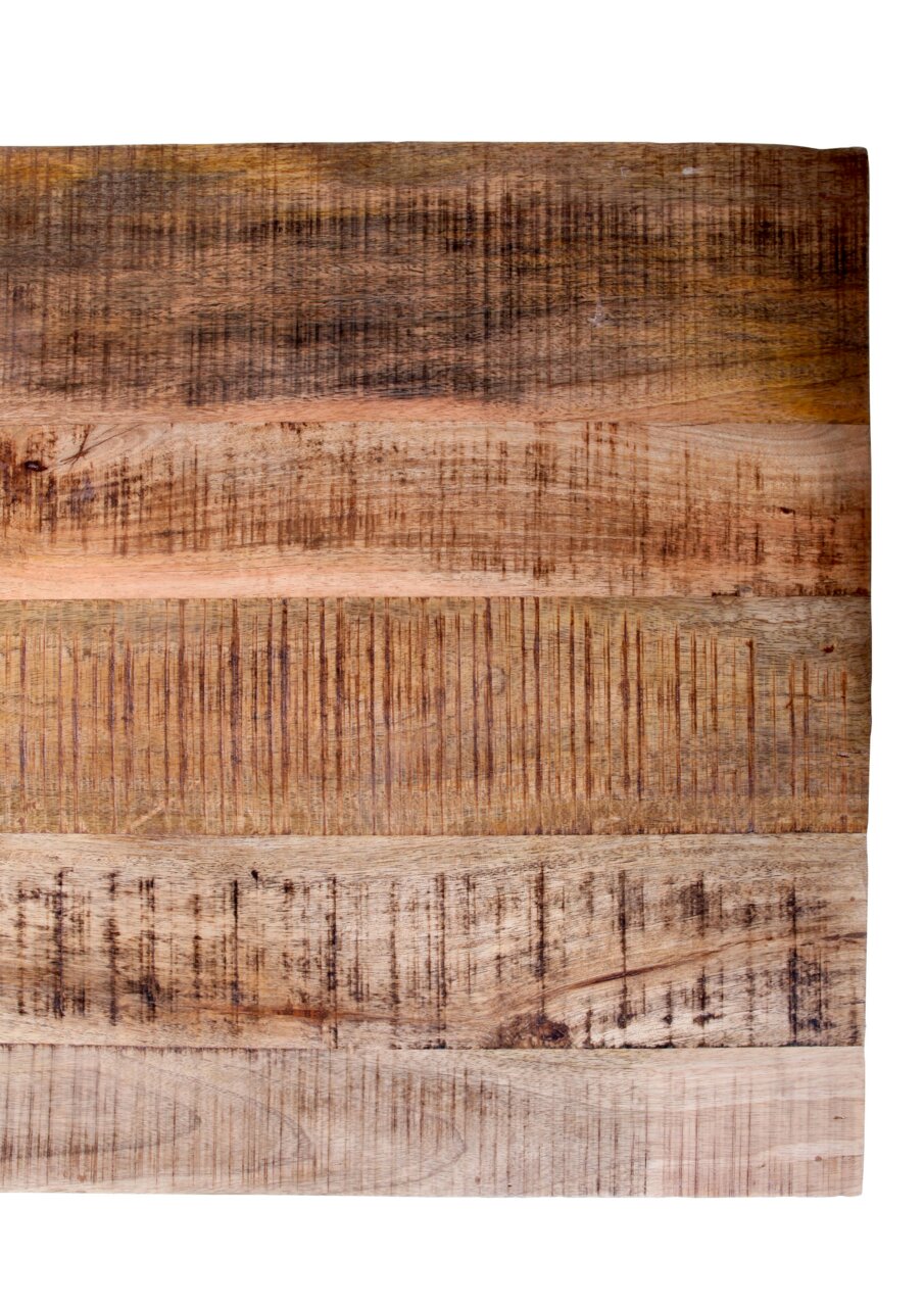 Vogelperspektive auf eine rustikale Holzoberfläche eines Couchtisches mit natürlicher Maserung und verschiedenen Holztönen.