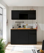 Moderne Single-Küche 160 cm ohne Elektrogeräte in schwarzem Design, frontal fotografiert, mit Holzarbeitsplatte, Spüle und Hängeschränken.