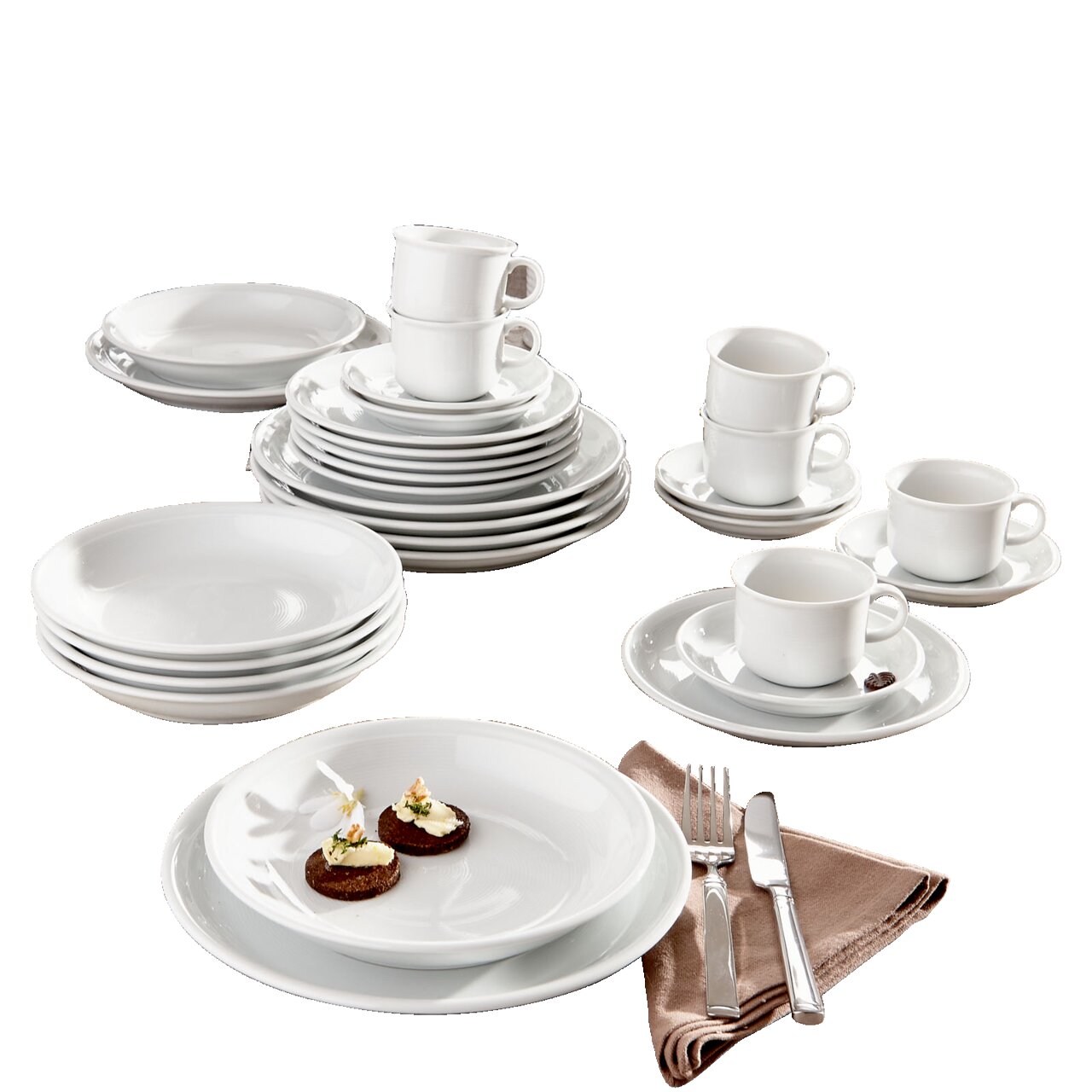 Kombiservice Trend weiß 30-tlg auf einem Tisch arrangiert, mit Tellern, Tassen und Besteck, aus einer leicht erhöhten Perspektive fotografiert.