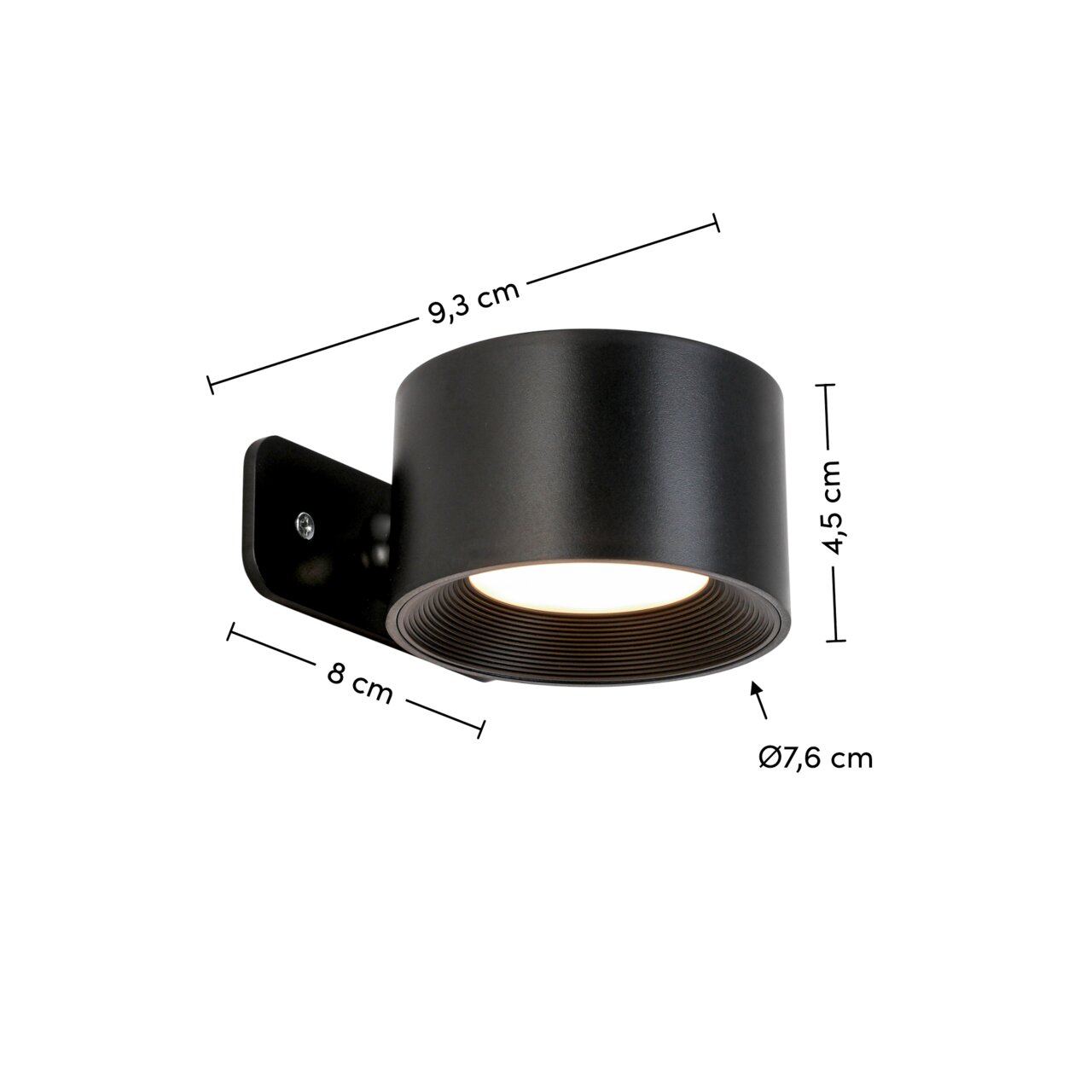 Schwarze Akku-Wandleuchte mit zylindrischem Design, seitliche Perspektive, Maße: 9,3 cm Länge, 8 cm Breite, 4,5 cm Höhe, Durchmesser 7,6 cm.