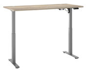 Elektrisch höhenverstellbarer Schreibtisch mit Holzplatte und grauen Metallbeinen, seitliche Perspektive