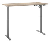 Elektrisch höhenverstellbarer Schreibtisch mit Holzplatte und grauen Metallbeinen, seitliche Perspektive