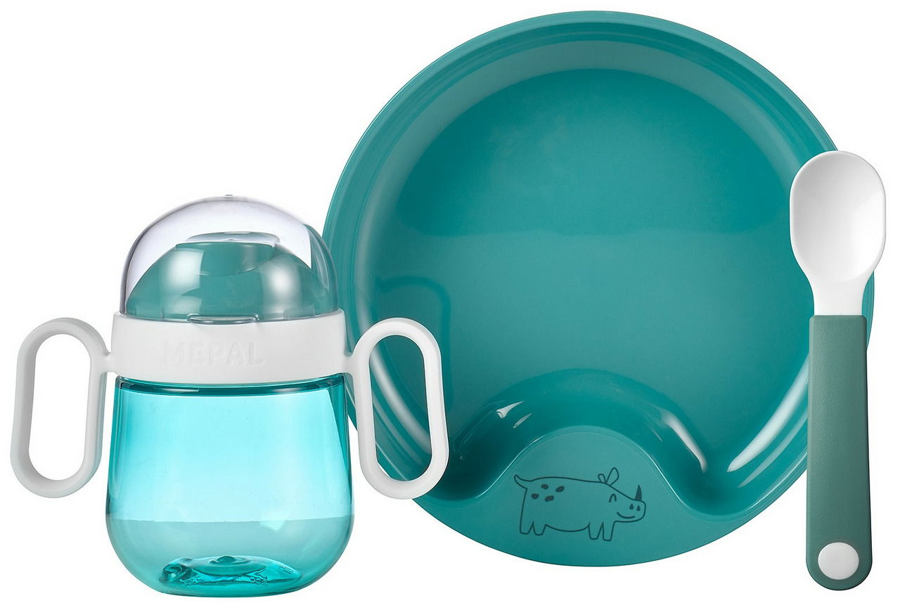 Babygeschirr-Set Mio in Türkis mit Trinklernbecher, Teller und Löffel, von oben fotografiert