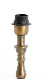 Lampenfuß aus Metall in antikem Messing-Finish, seitliche Perspektive