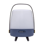 Rückansicht der tragbaren Lampe Lite-up Play JBL Ocean mit Griff und Bedienelementen