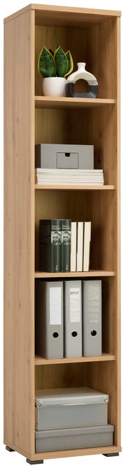 Hohes, schmales Regal aus Holz mit fünf Fächern, gefüllt mit Pflanzen, Dekoration, Büchern und Ordnern, frontal betrachtet.