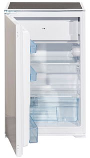 Offener Kühlschrank mit Gefrierfach, Ansicht von vorne