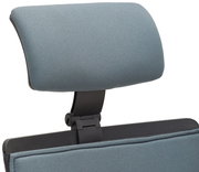 Nahaufnahme der Kopfstütze eines Drehstuhls von Dieter Knoll, Modell NUOVO, in grauem Stoffbezug.