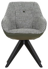 Moderner Armlehnstuhl mit grünem und kariertem Stoffbezug, frontal abgebildet, auf dunklen Holzbeinen.