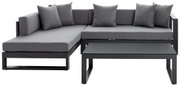 Frontansicht einer modernen grauen Outdoor-Lounge-Eckgruppe mit schwarzem Metallgestell, grauen Sitz- und Rückenkissen sowie passendem rechteckigen Couchtisch auf weißem Hintergrund