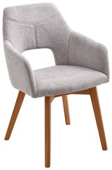 Moderner grauer Sessel mit Holzbeinen, seitliche Perspektive