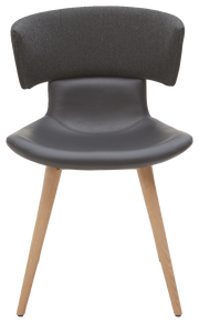 Moderner Stuhl mit schwarzem Sitz und Rückenlehne aus Stoff, helle Holzbeine, Frontalansicht.