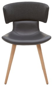 Moderner Stuhl mit schwarzem Sitz und Rückenlehne aus Stoff, helle Holzbeine, Frontalansicht.