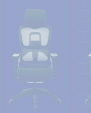 Ergonomischer Drehstuhl mit Netzrückenlehne und Kopfstütze, Vorderansicht