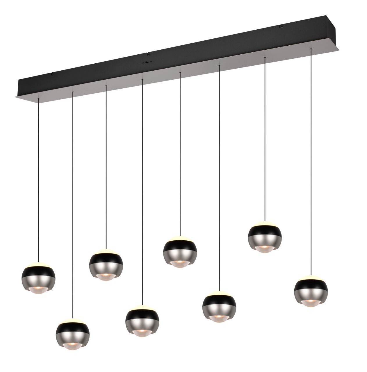 Moderne Pendelleuchte mit sieben kugelförmigen Lampenschirmen, hängend an dünnen Kabeln von einer rechteckigen Deckenhalterung, seitliche Perspektive