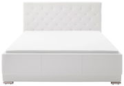Weißes Polsterbett mit gestepptem Kopfteil, Frontalansicht