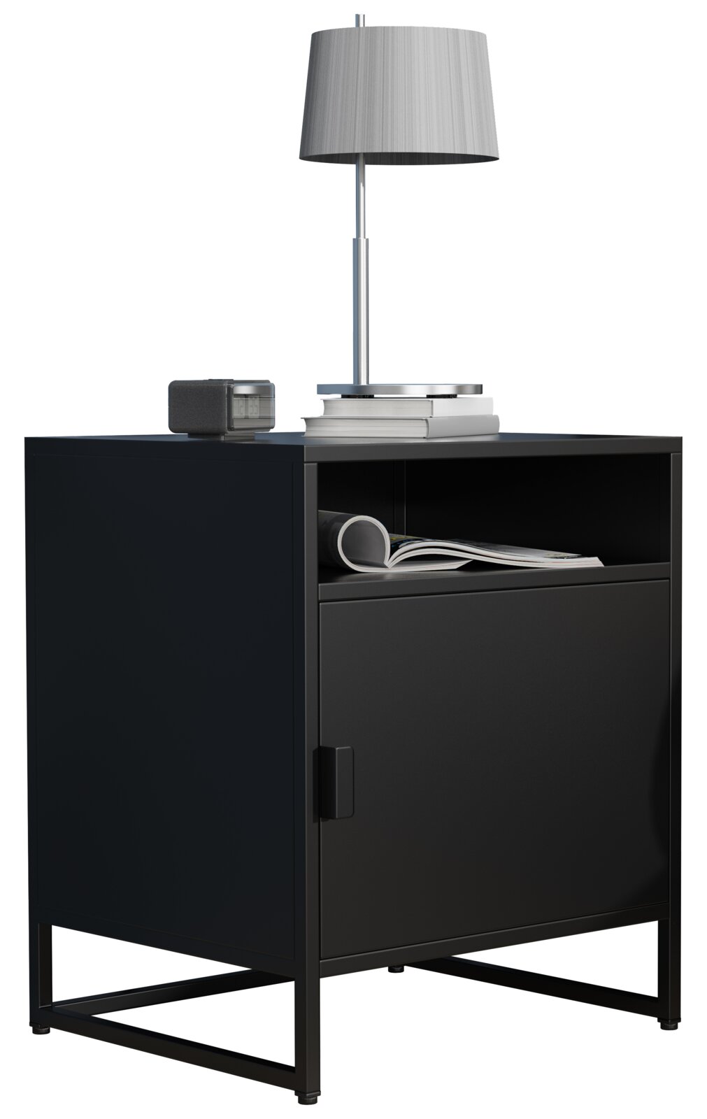 Schwarzer Nachttisch/Beistellschrank im modernen Design mit Metallgestell, offenes Fach und Tür, darauf Tischlampe und Bücher; Ansicht schräg von vorne