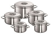 Topfset Romana 7-tlg. aus Edelstahl, bestehend aus fünf Töpfen mit Glasdeckeln, in einer frontalen Ansicht.
