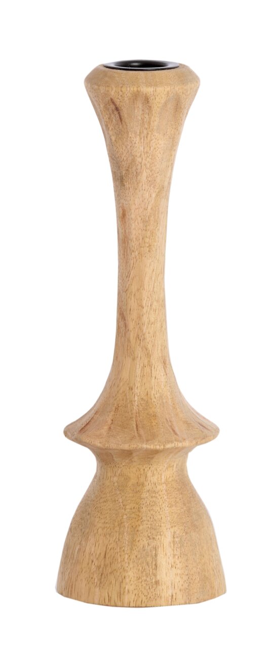 Houten kandelaar met een natuurlijke houtlook, afgebeeld van voren.