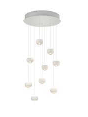 Moderne hanglamp met acht bolvormige lampen, gezien van onderaf, hangend aan dunne kabels, ideaal voor stijlvolle interieurs.