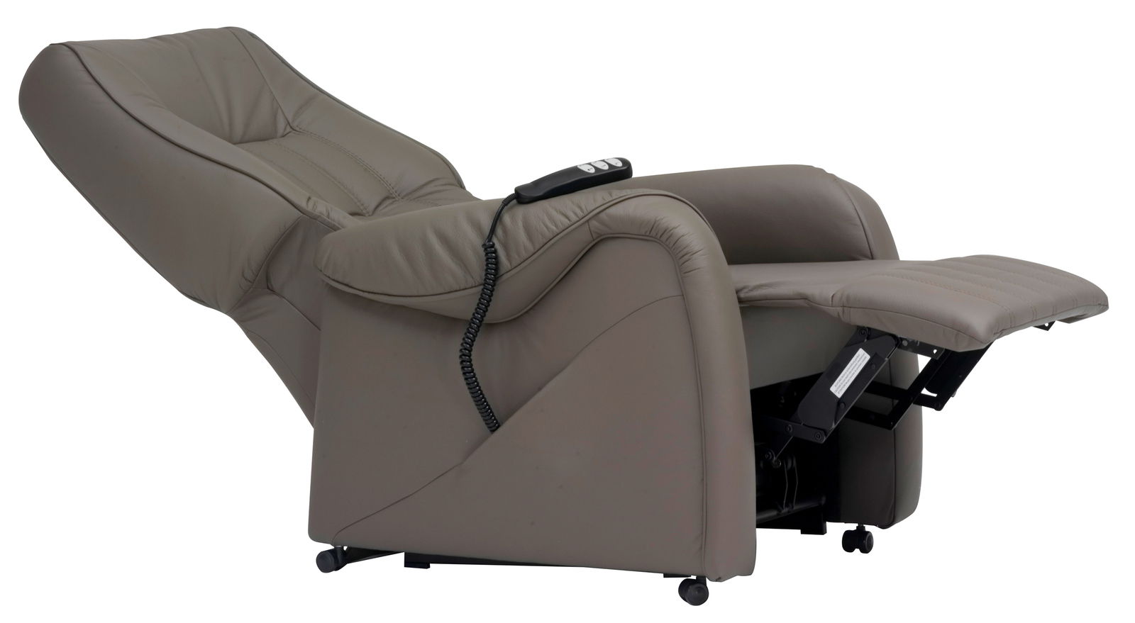 Bequemer Fernsehsessel in Liegeposition mit Fernbedienung, seitliche Perspektive