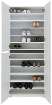 Offener XL-Schuh- und Mehrzweckschrank mit mehreren Regalböden, gefüllt mit verschiedenen Schuhen, aus frontaler Perspektive.