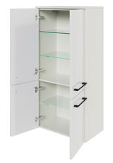 Weißer Midischrank mit zwei geöffneten Türen, Glasböden und schwarzen Griffen, seitliche Perspektive