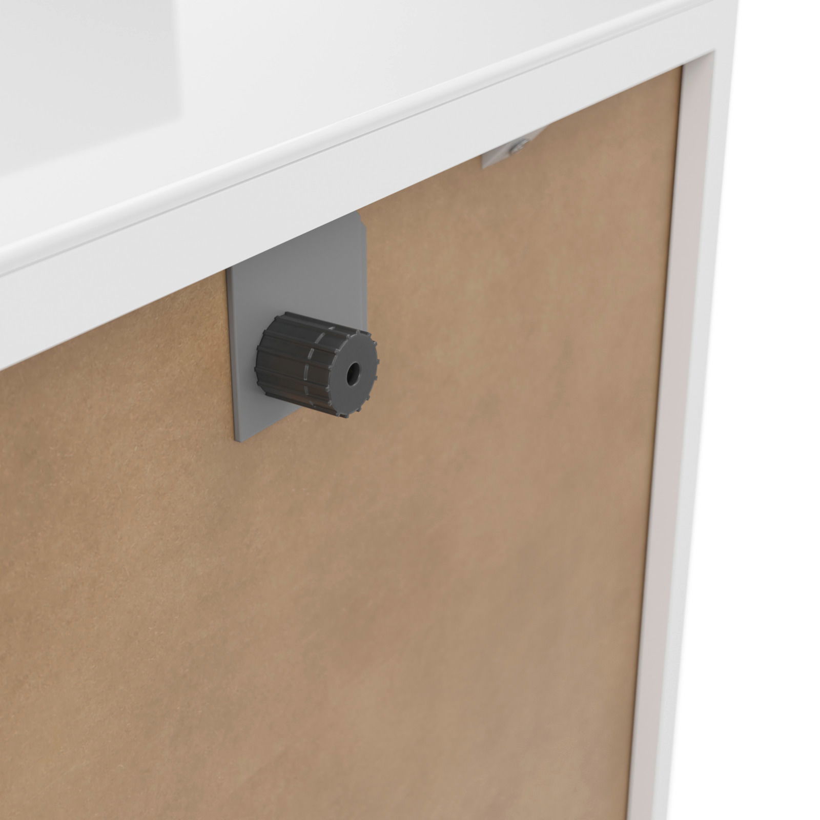 Rückansicht einer Nachtkommode mit einem schwarzen Drehknopf zur Höhenverstellung.