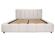 Frontale Ansicht des Polsterbettgestells LARINO von Alberto Martinelli in weißem Stoff mit vertikalen Steppnähten und Lattenrost.