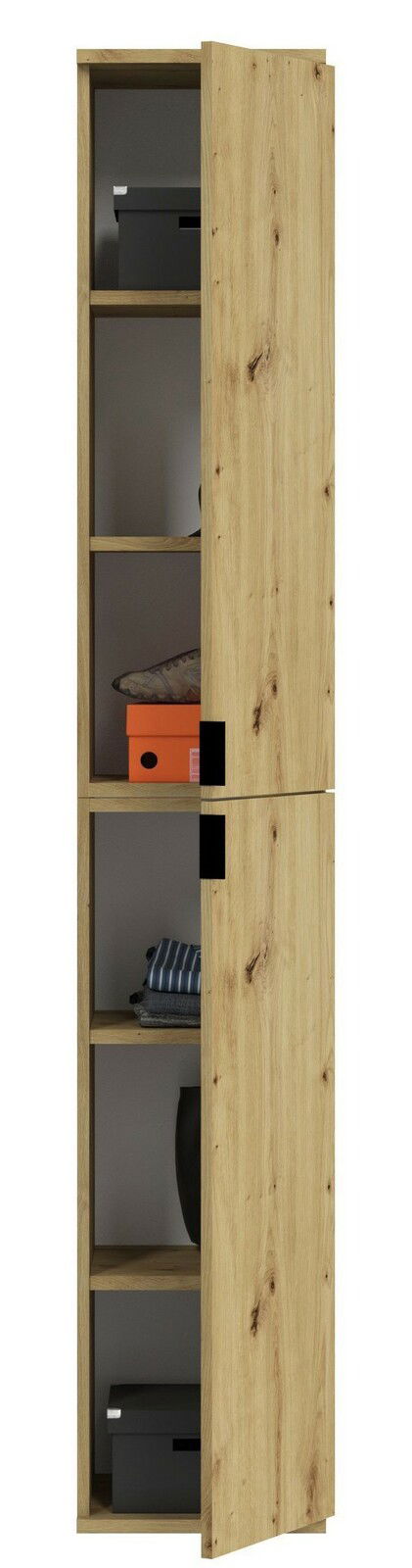 Holzschrank mit teilweise geöffneter Tür, zeigt Regalböden mit Aufbewahrungsboxen und Kleidung, Frontalansicht