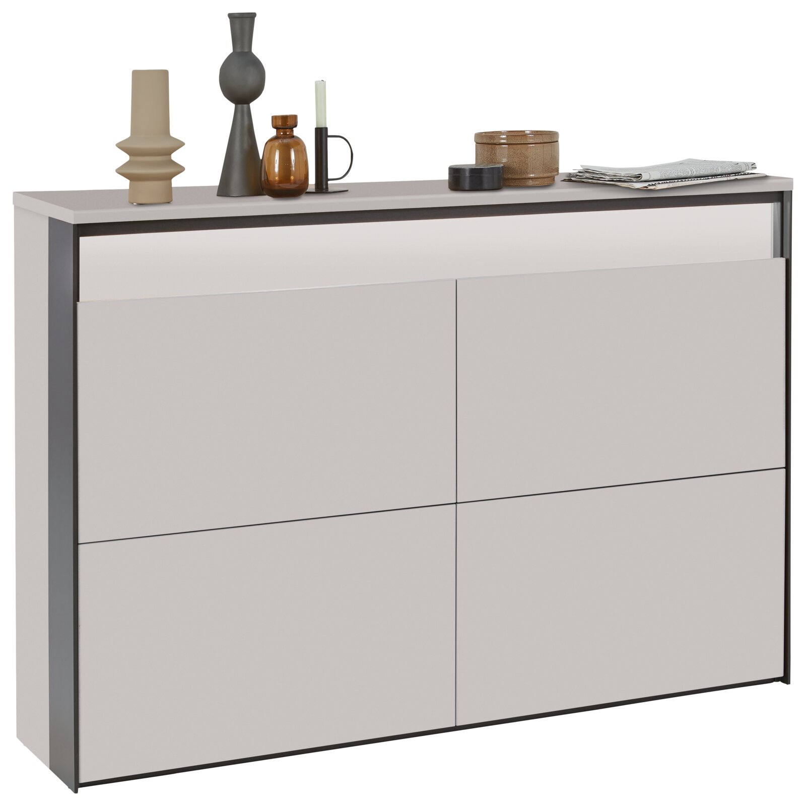 Moderner Hängeschuhschrank in Weiß mit dekorativen Objekten auf der Oberseite, seitliche Perspektive